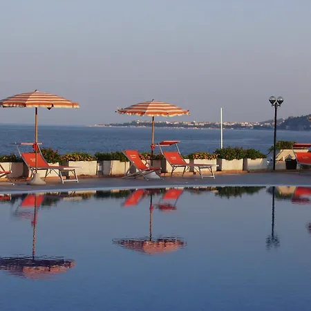 Otel Estella Club 4*