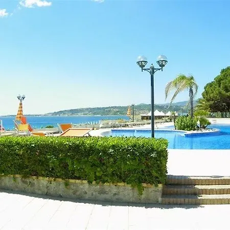 Otel Estella Club