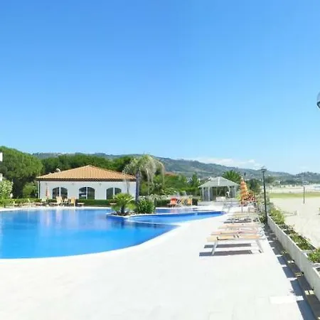 Estella Club Hotell 4*