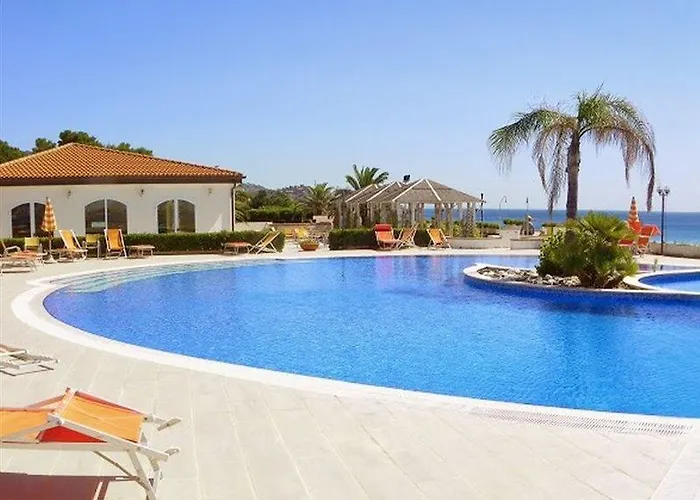 Otel Estella Club 4*